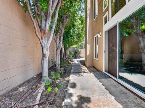 1  Cormorant Circle  , Newport Beach, CA