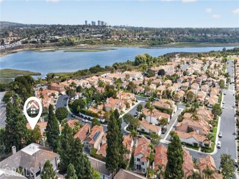 1  Cormorant Circle  , Newport Beach, CA