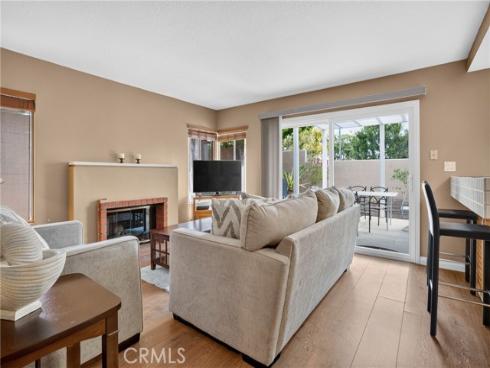 1  Cormorant Circle  , Newport Beach, CA