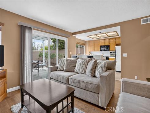 1  Cormorant Circle  , Newport Beach, CA