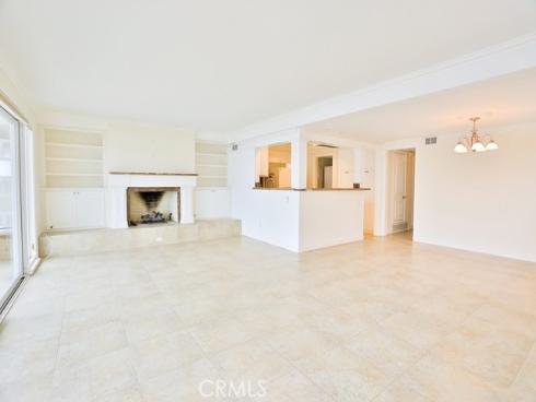 439  Via Lido Soud  , Newport Beach, CA