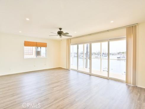 439  Via Lido Soud  , Newport Beach, CA