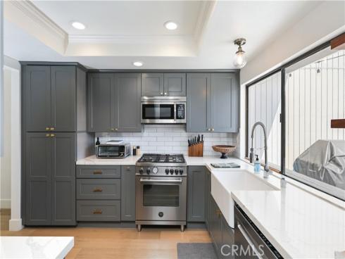10  Ima Loa   Court, Newport Beach, CA