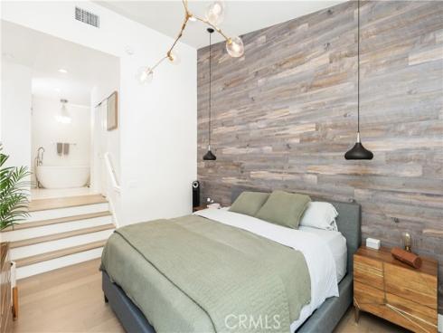 10  Ima Loa   Court, Newport Beach, CA