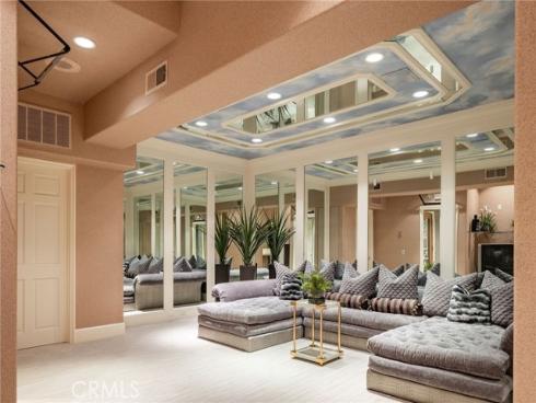 3 Weybridge Court, Newport Beach, CA