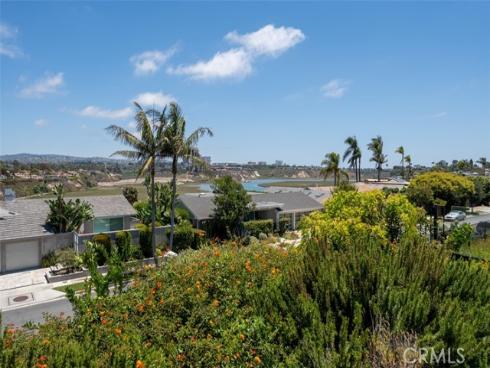 1842  Santiago  , Newport Beach, CA