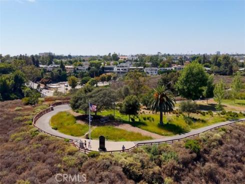 1842  Santiago  , Newport Beach, CA