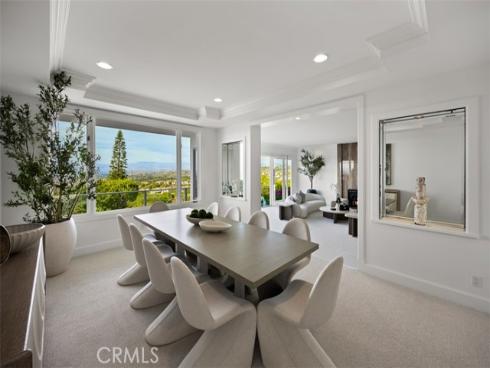 17  Napoli  , Newport Beach, CA
