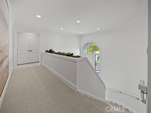 17  Napoli  , Newport Beach, CA