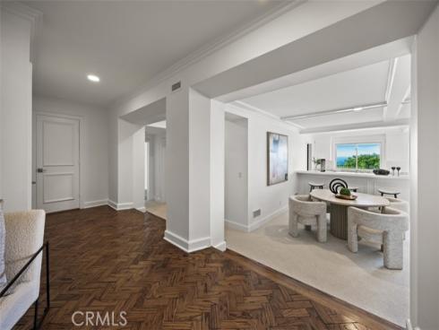 17  Napoli  , Newport Beach, CA