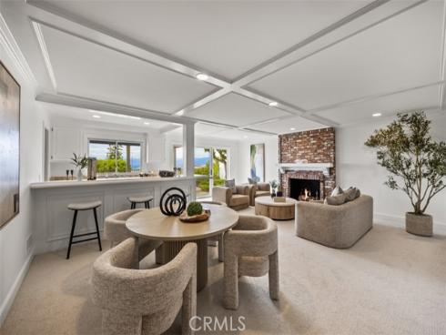 17  Napoli  , Newport Beach, CA