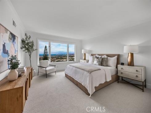 17  Napoli  , Newport Beach, CA