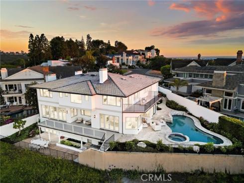 17  Napoli  , Newport Beach, CA
