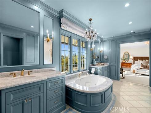 1  Cypress Point   Lane, Newport Beach, CA