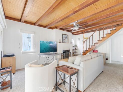 325  Grand Canal  , Newport Beach, CA