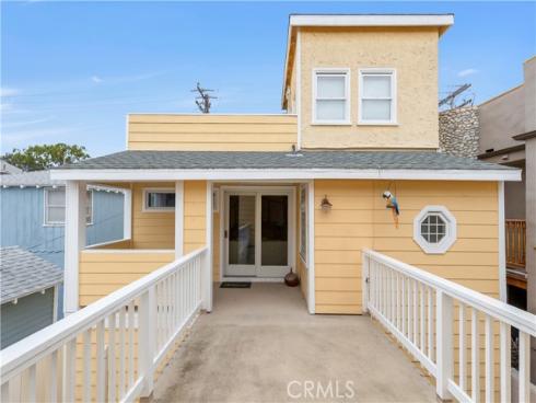 325  Grand Canal  , Newport Beach, CA