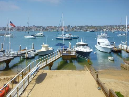 1324 E Balboa   Boulevard, Newport Beach, CA