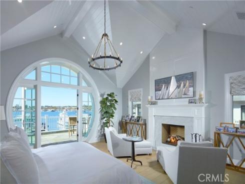 1324 E Balboa   Boulevard, Newport Beach, CA