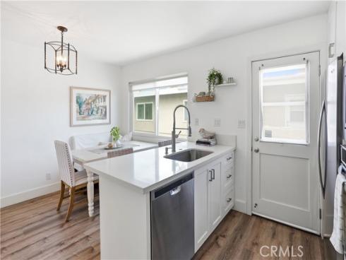 1228 Rutland 6 , Newport Beach, CA