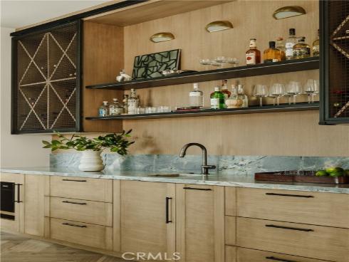 8  Cherry Hills   Ln, Newport Beach, CA
