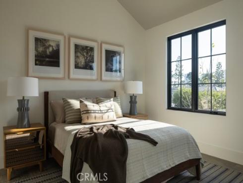 8  Cherry Hills   Ln, Newport Beach, CA