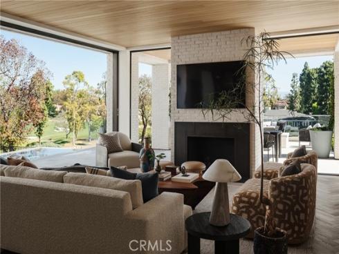 8  Cherry Hills   Ln, Newport Beach, CA