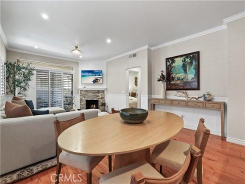 366 Villa Point , Newport Beach, CA