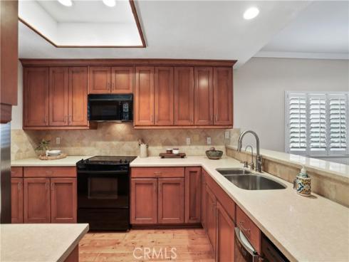 366 Villa Point , Newport Beach, CA
