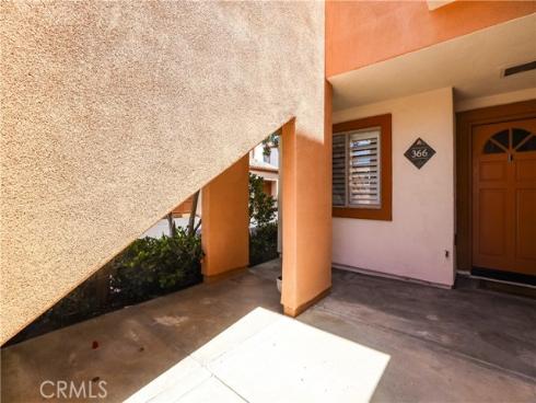 366 Villa Point , Newport Beach, CA