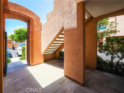 366 Villa Point , Newport Beach, CA