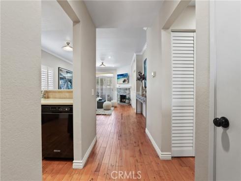 366 Villa Point , Newport Beach, CA