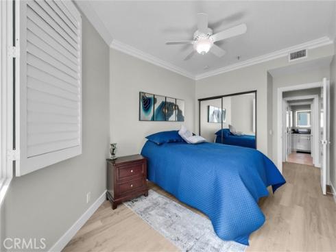 270  Cagney  207 , Newport Beach, CA
