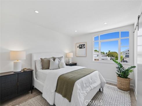 1998  Port Edward   Circle, Newport Beach, CA
