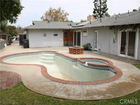 2306  Redlands  , Newport Beach, CA