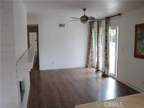 2306  Redlands  , Newport Beach, CA