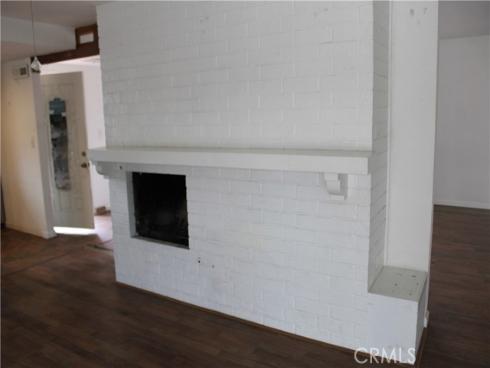 2306  Redlands  , Newport Beach, CA