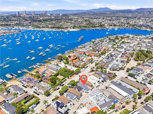 1617 E Balboa   Boulevard, Newport Beach, CA