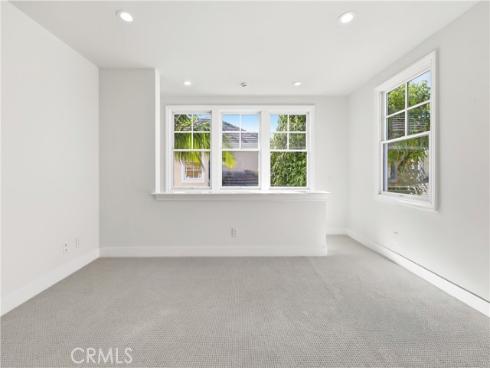 30  Long Bay  , Newport Beach, CA