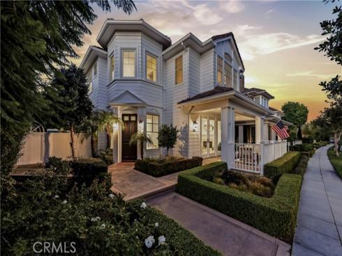 30  Long Bay  , Newport Beach, CA