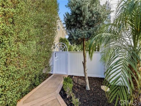30  Long Bay  , Newport Beach, CA