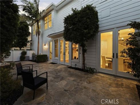 30  Long Bay  , Newport Beach, CA