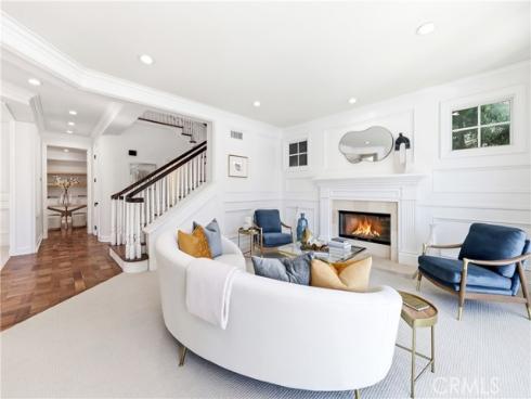 30  Long Bay  , Newport Beach, CA