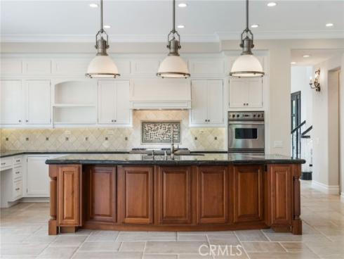 5  Thunderbird  , Newport Beach, CA