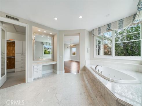 5  Thunderbird  , Newport Beach, CA