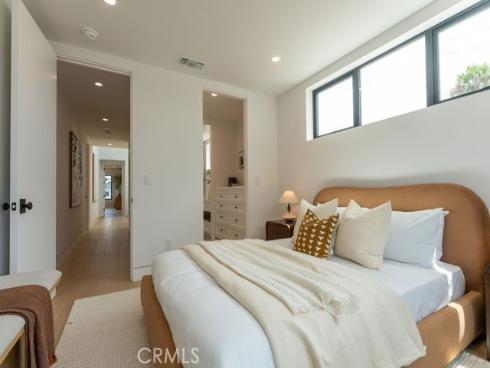 207 43rd Street , Newport Beach, CA