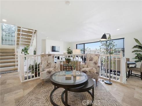 205  Via Lido Soud  , Newport Beach, CA