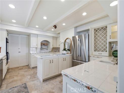 205  Via Lido Soud  , Newport Beach, CA