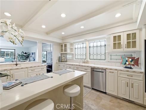205  Via Lido Soud  , Newport Beach, CA