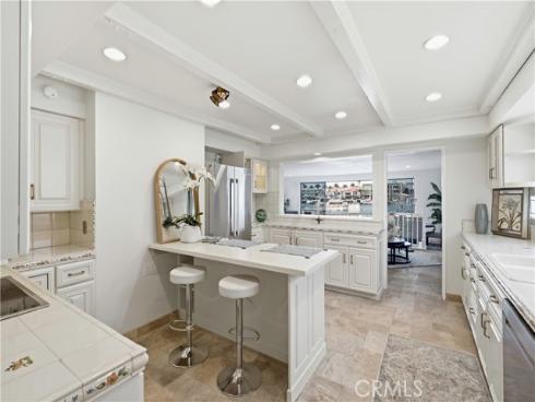 205  Via Lido Soud  , Newport Beach, CA