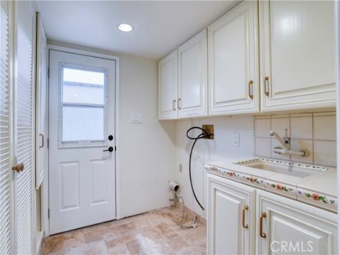 205  Via Lido Soud  , Newport Beach, CA